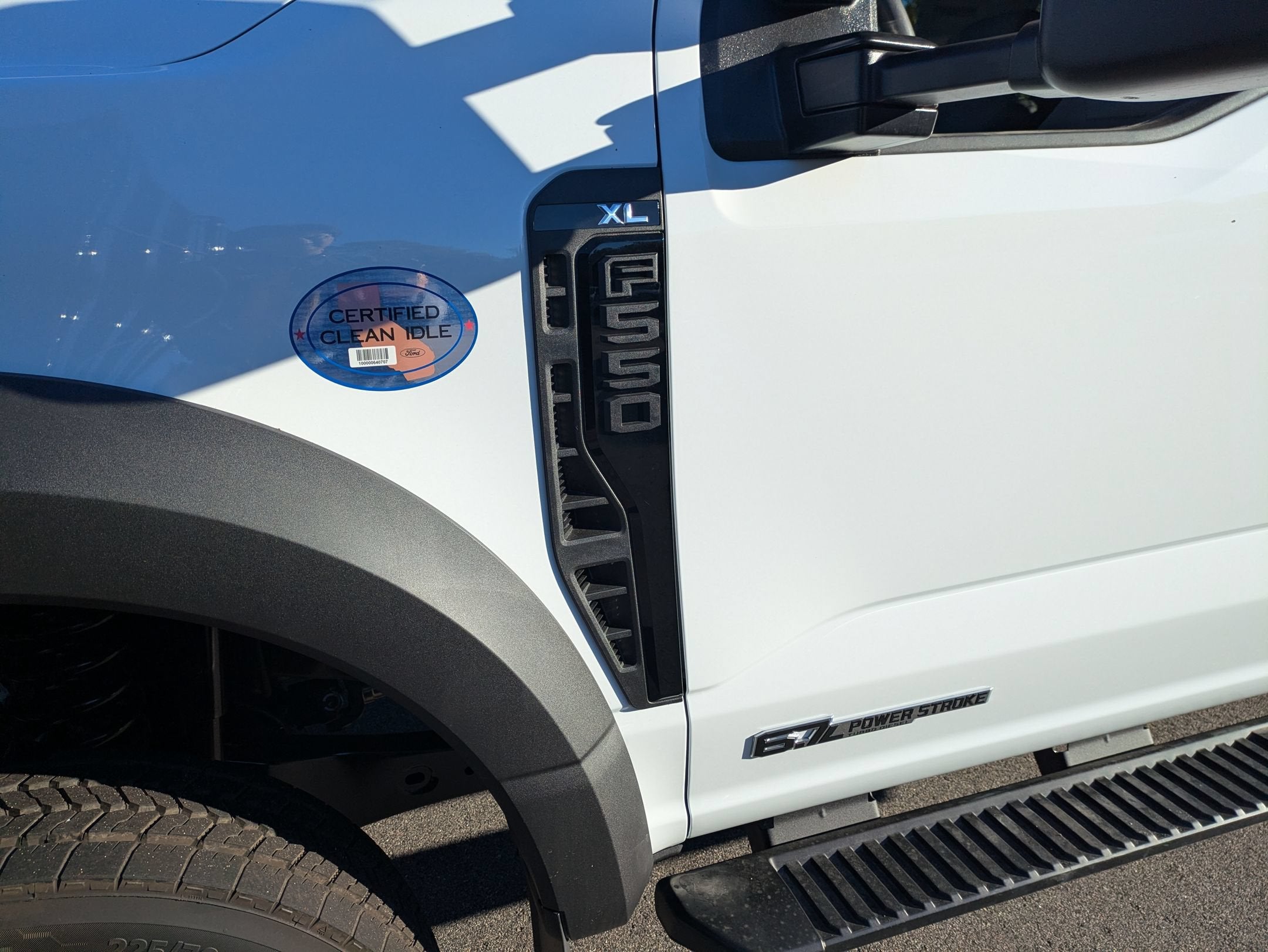 2027 Ford Super Duty F-550 DRW XL