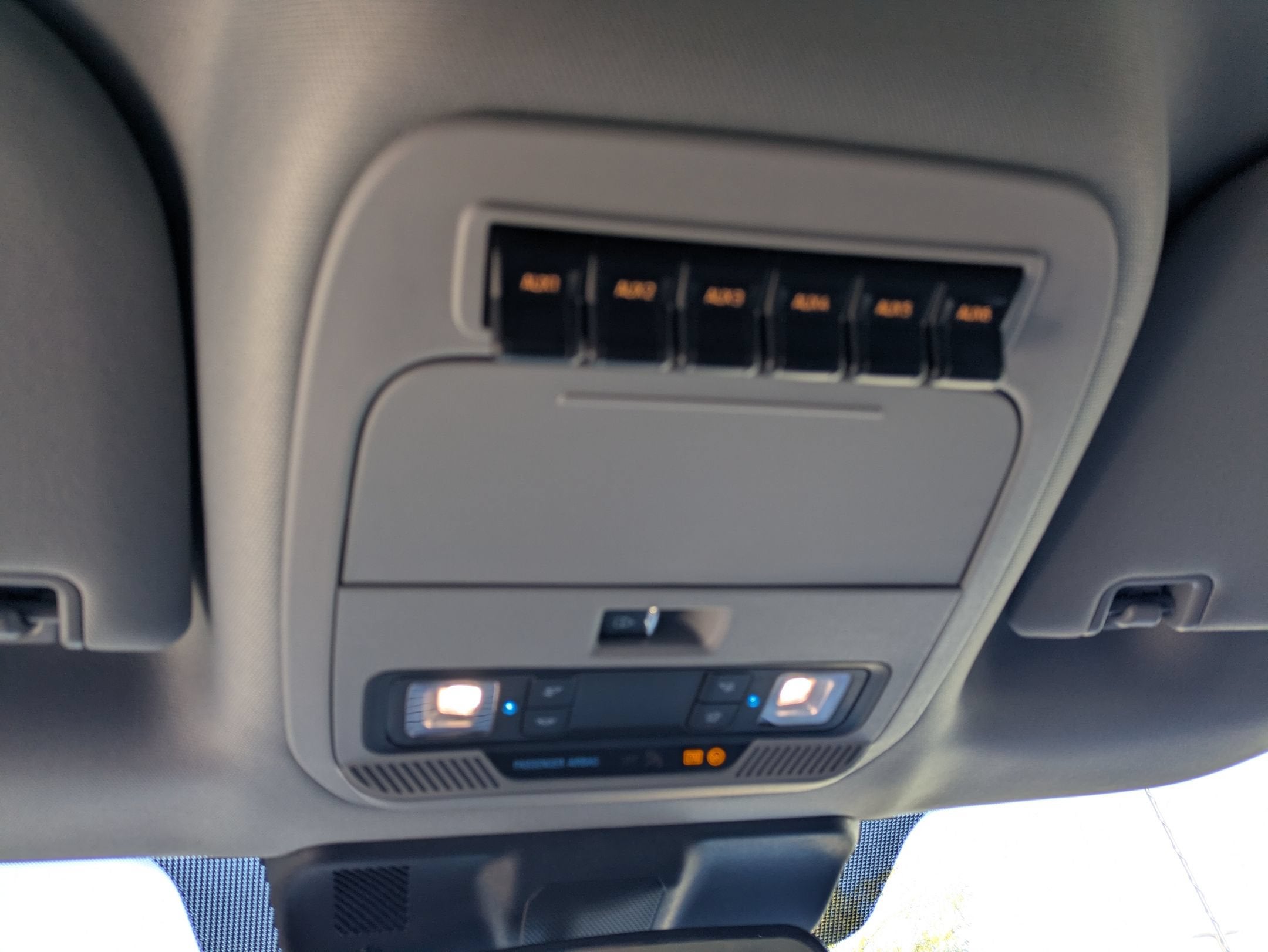 2027 Ford Super Duty F-550 DRW XL