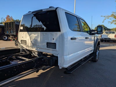 2027 Ford Super Duty F-550 DRW XL
