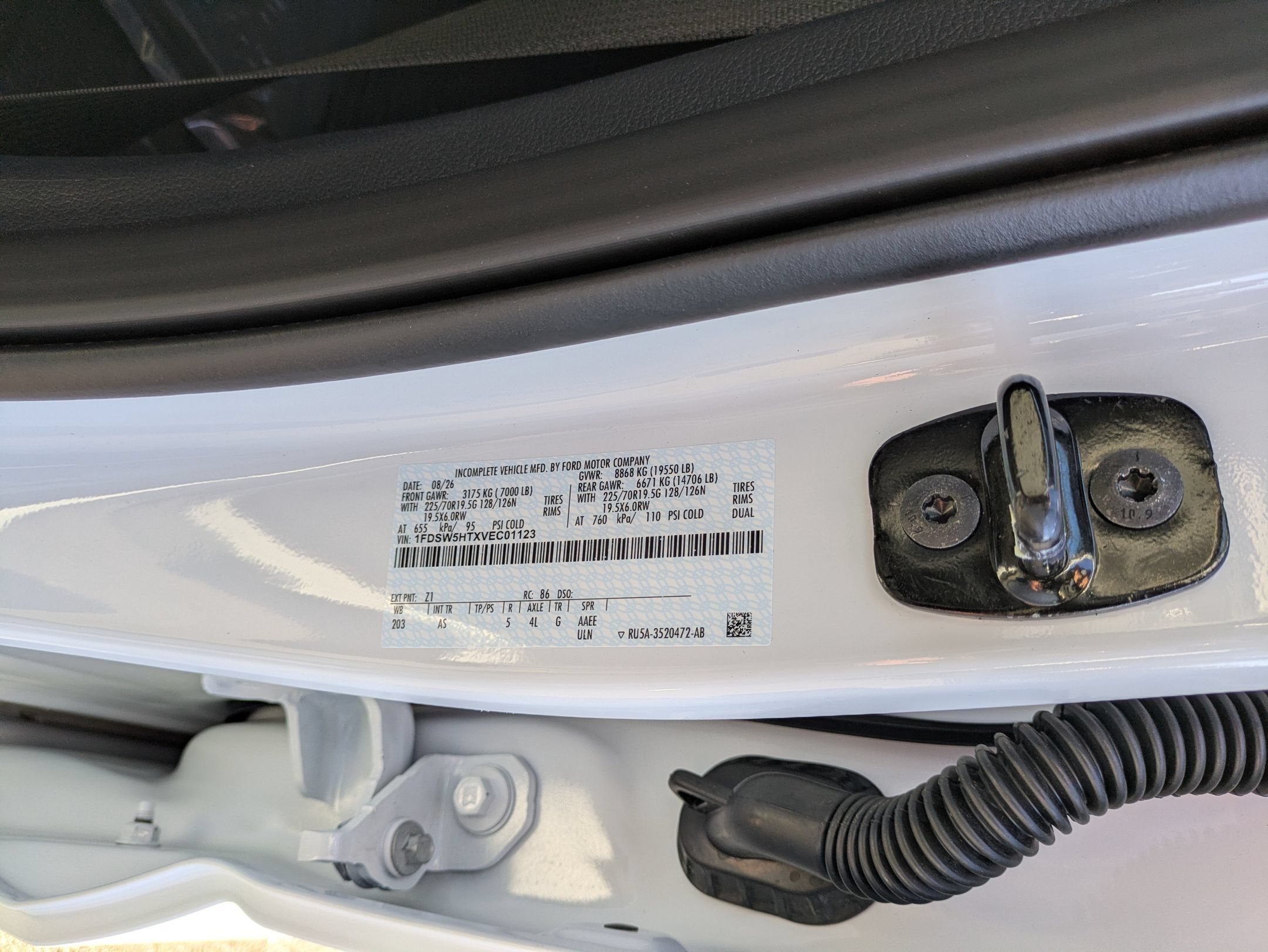 2027 Ford Super Duty F-550 DRW XL
