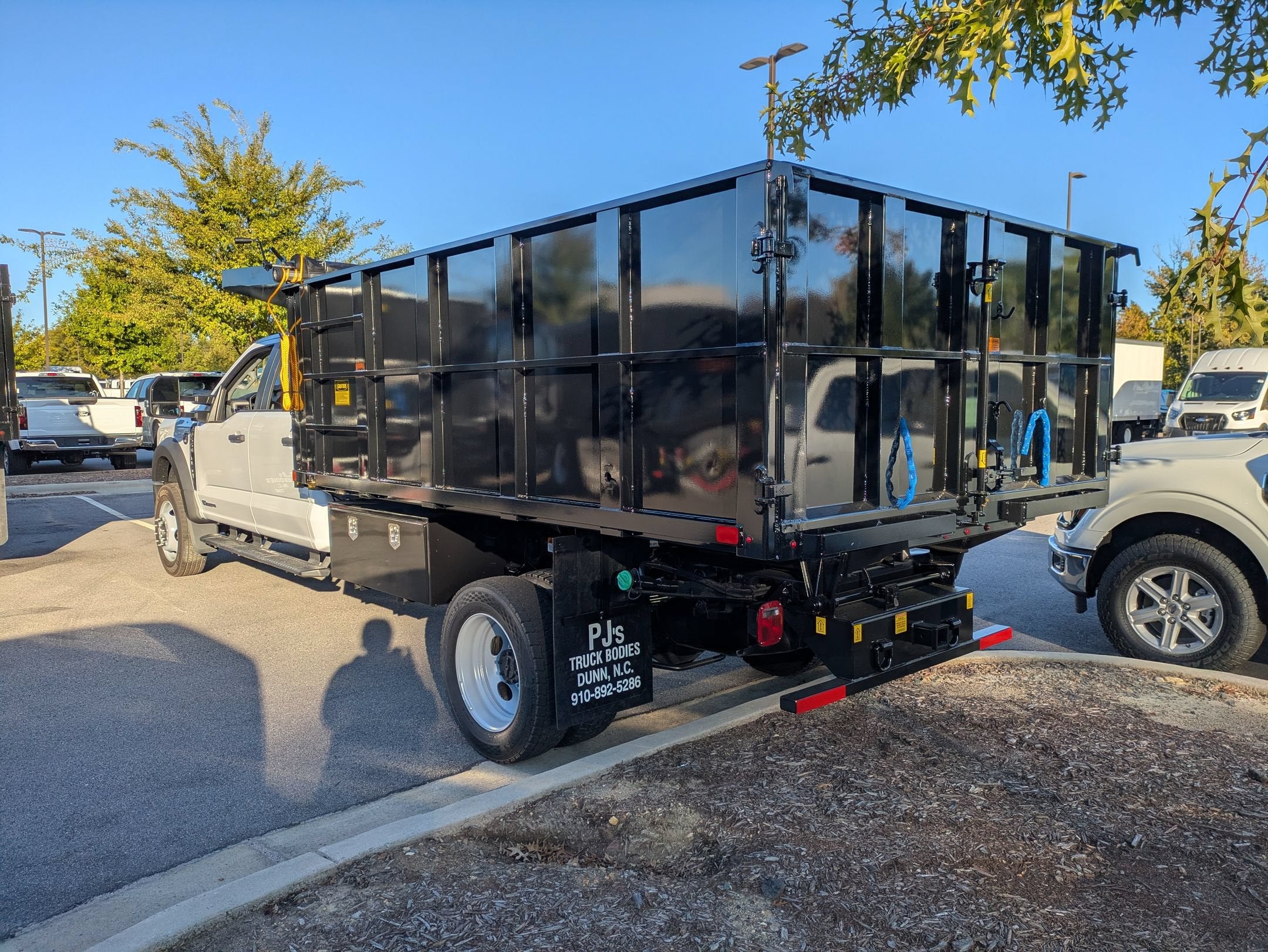 2027 Ford Super Duty F-550 DRW XL