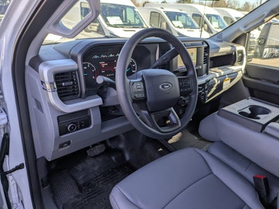 2026 Ford Super Duty F-550 DRW XL