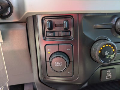 2026 Ford Super Duty F-550 DRW XL