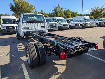 2026 Ford Super Duty F-550 DRW XL