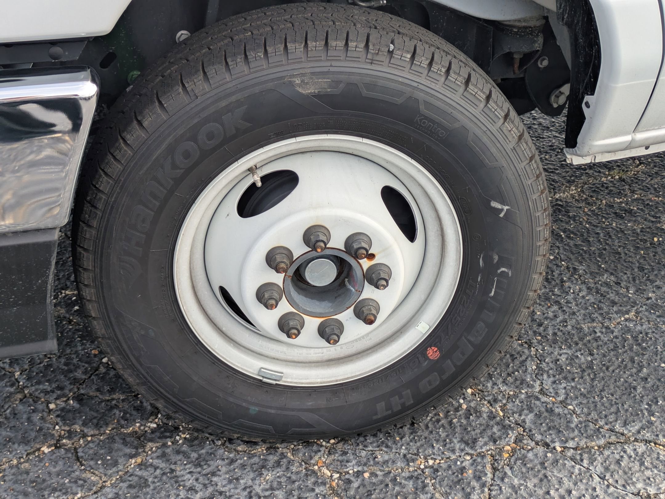 2025 Ford E-Series Cutaway E-350 SRW 138" WB