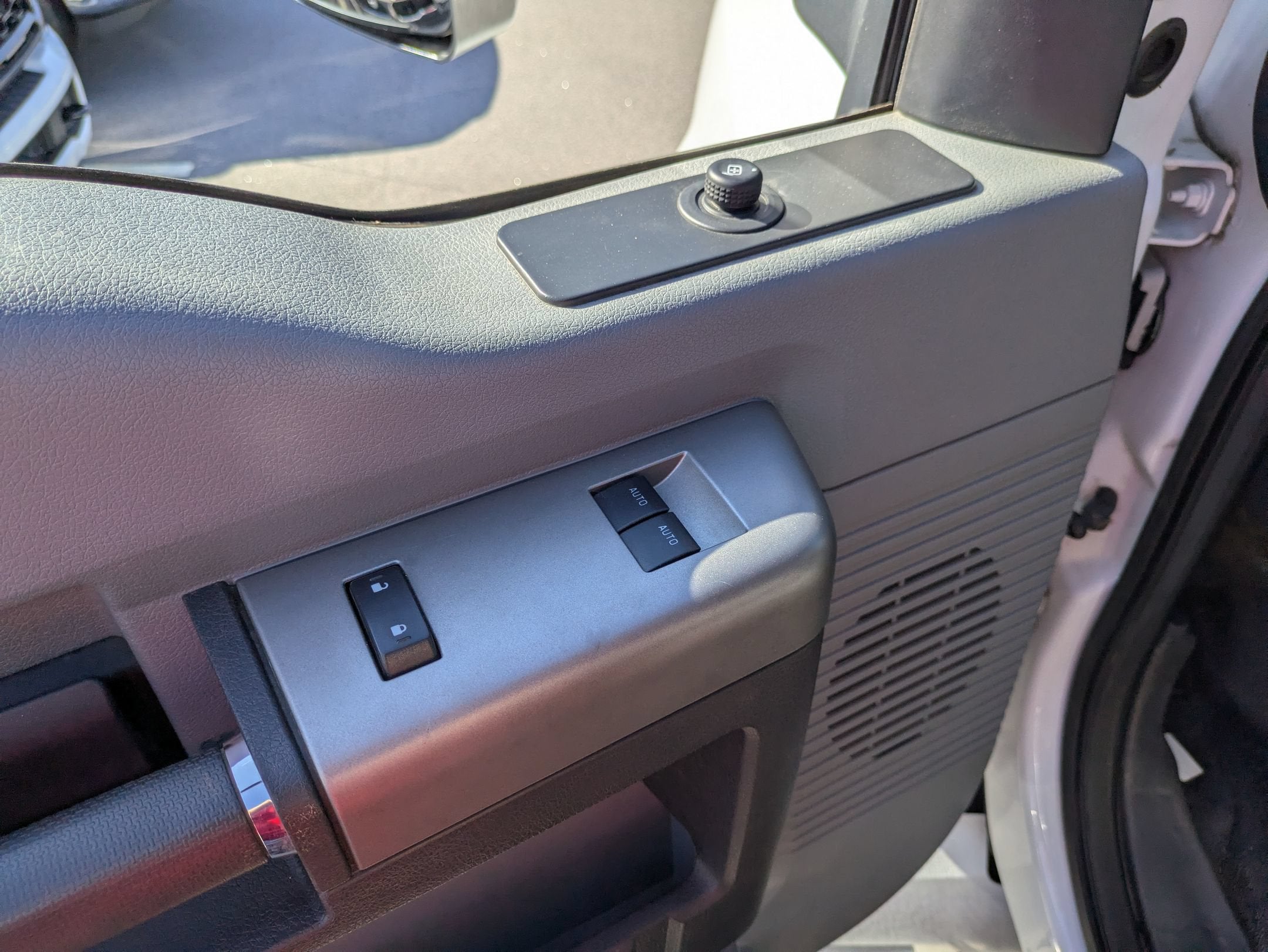 2022 Ford F-750SD Base