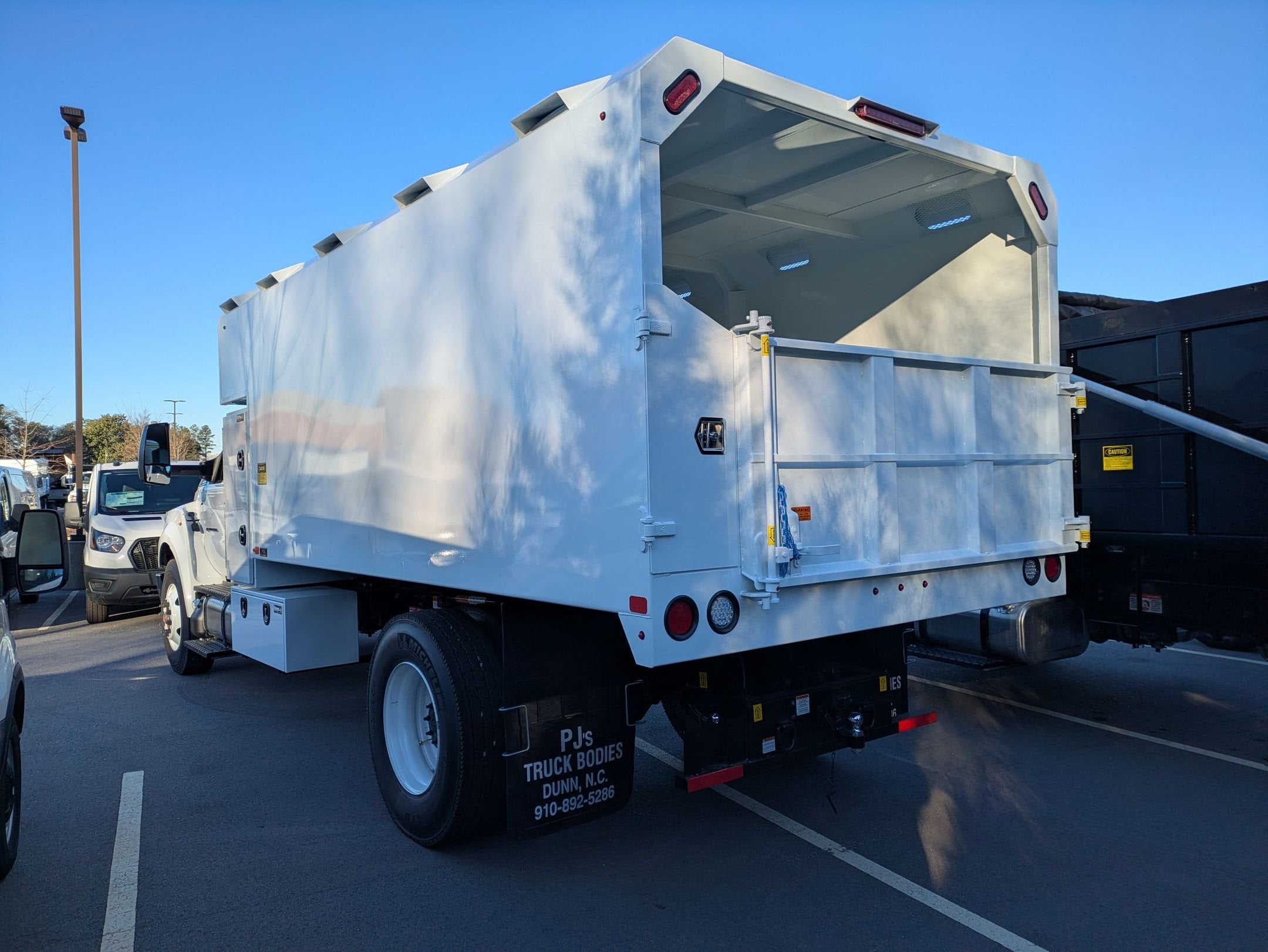 2026 Ford F-750SD Base