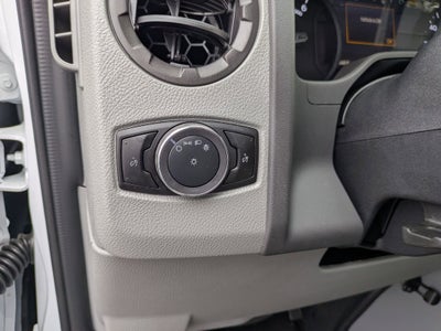 2027 Ford E-Series Cutaway Base