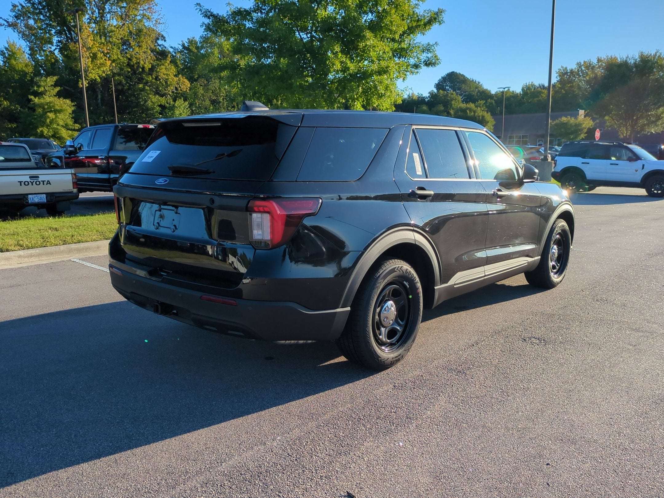 2027 Ford Police Interceptor Utility Base