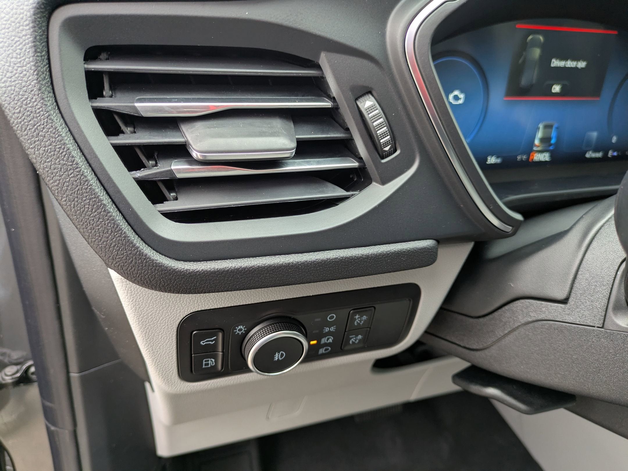 2026 Ford Escape Platinum