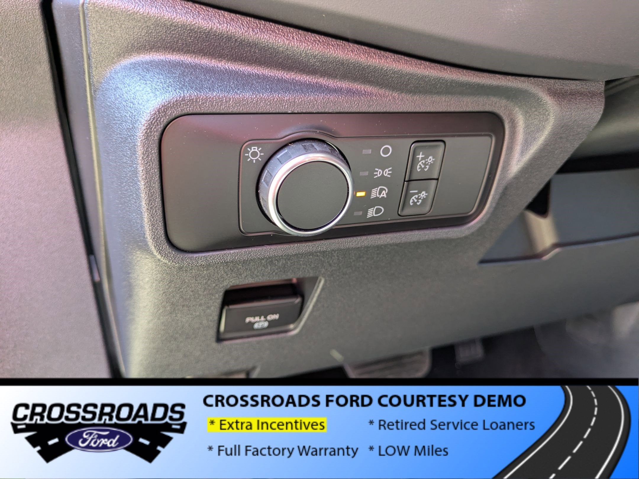 2025 Ford Bronco Base - Crossroads Courtesy Demo