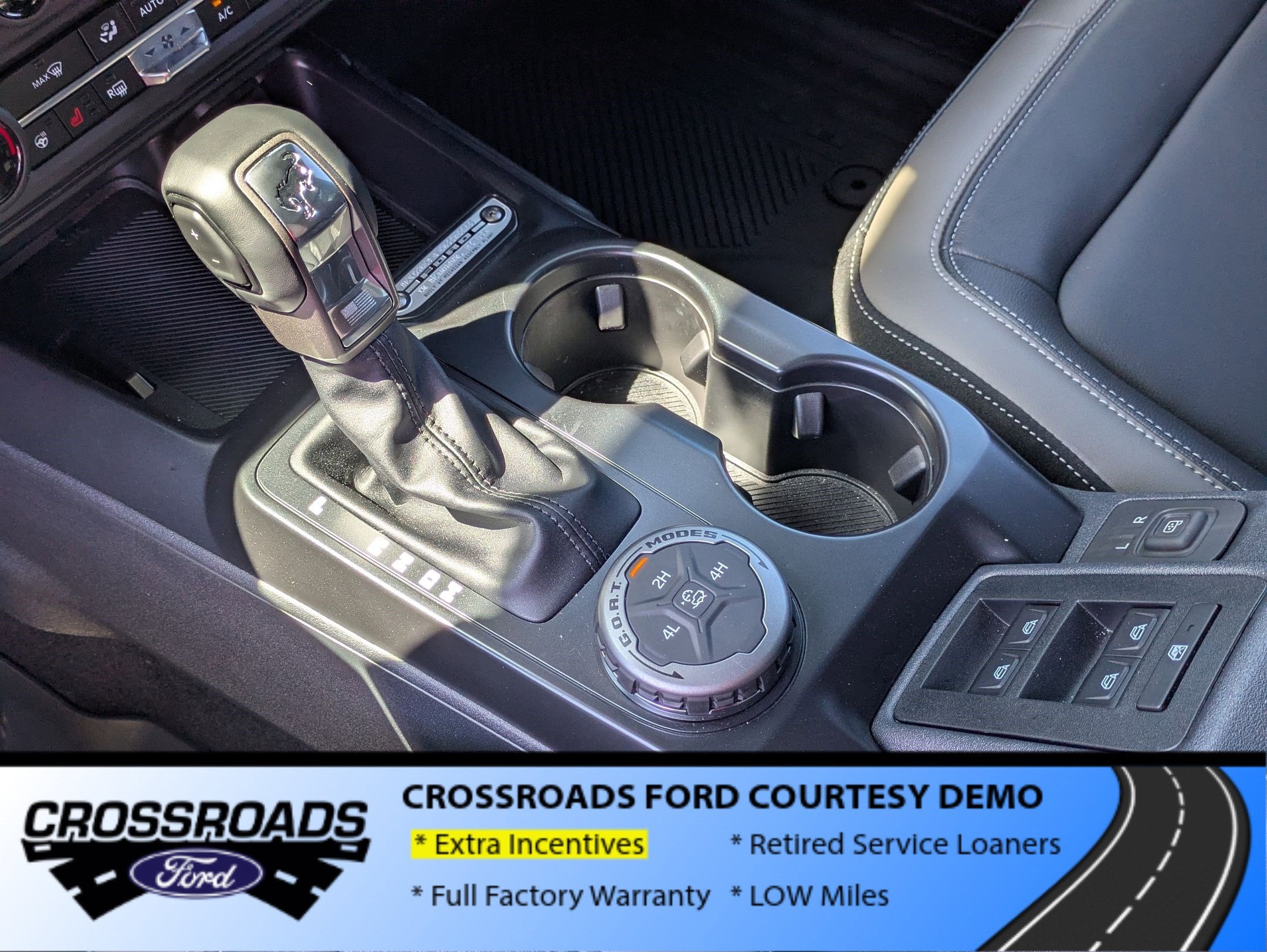 2025 Ford Bronco Outer Banks - Crossroads Courtesy Demo