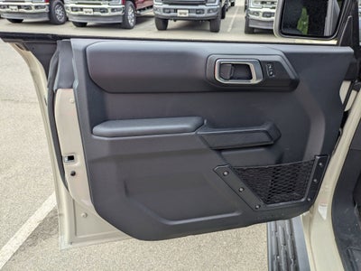 2026 Ford Bronco Outer Banks - Crossroads Courtesy Demo