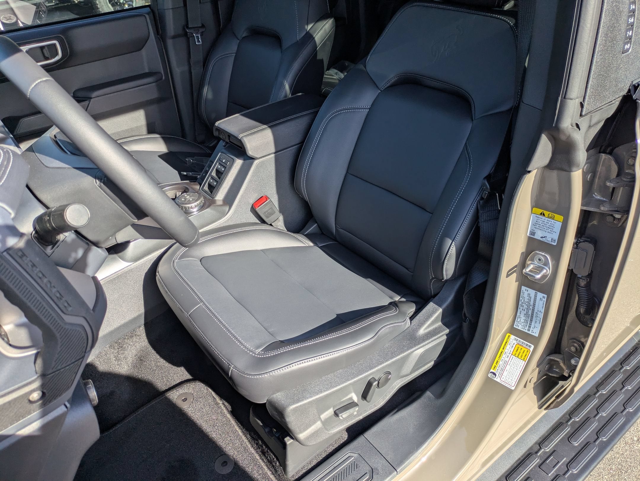 2026 Ford Bronco 4-Door Outer Banks - Photo 14