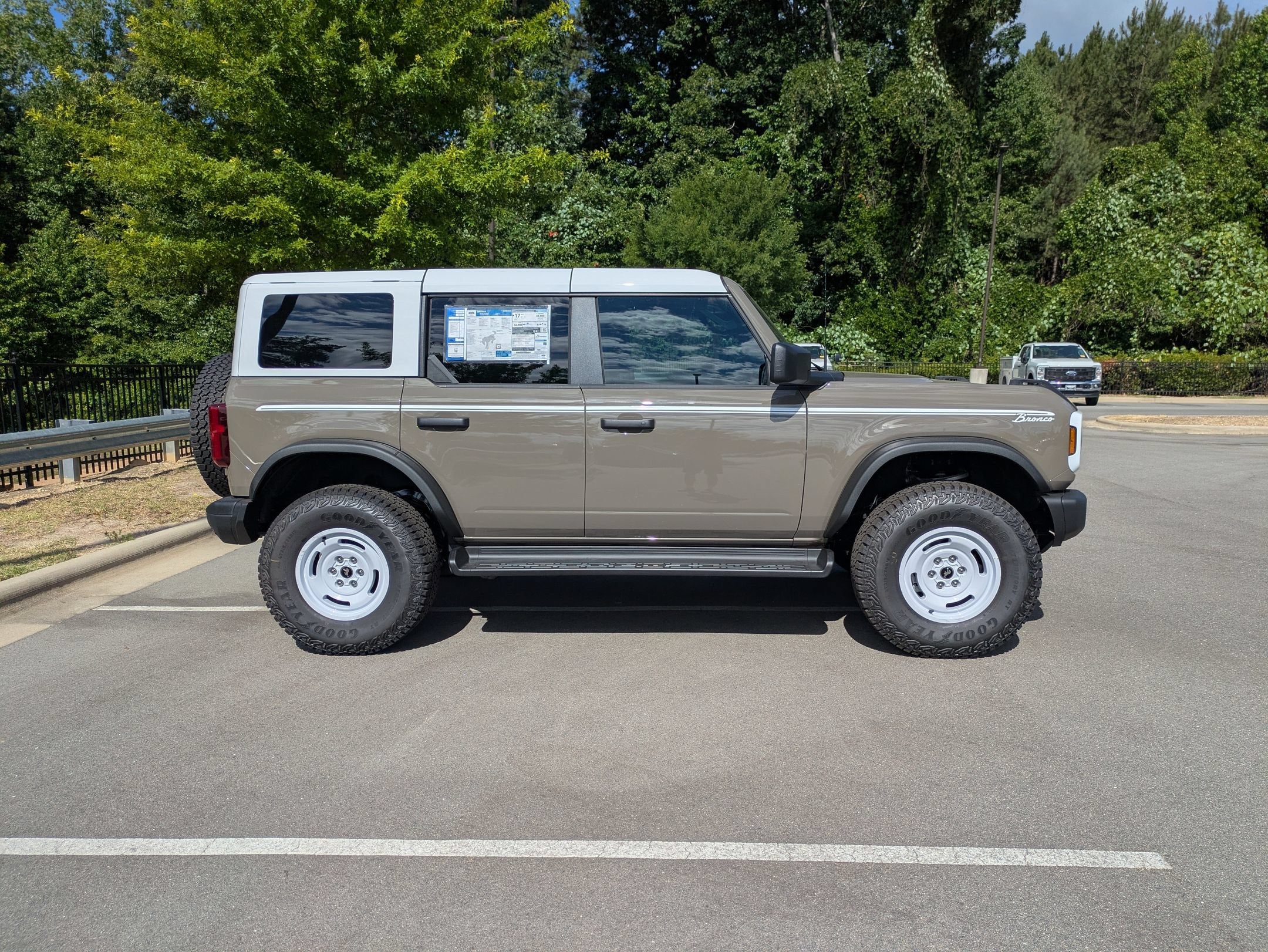 2026 Ford Bronco Heritage Edition