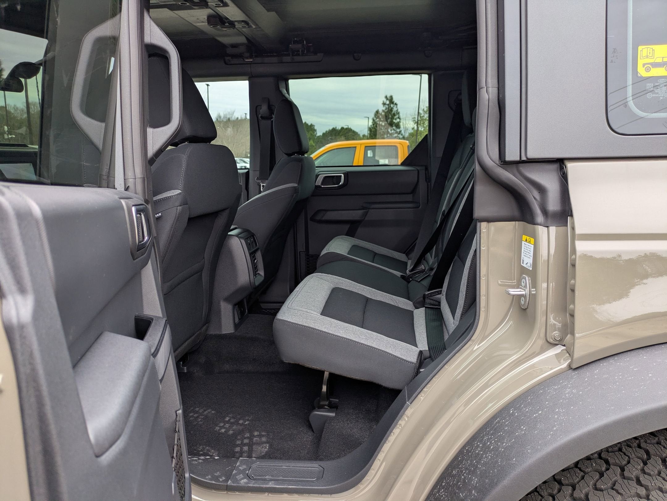 2025 Ford Bronco Base