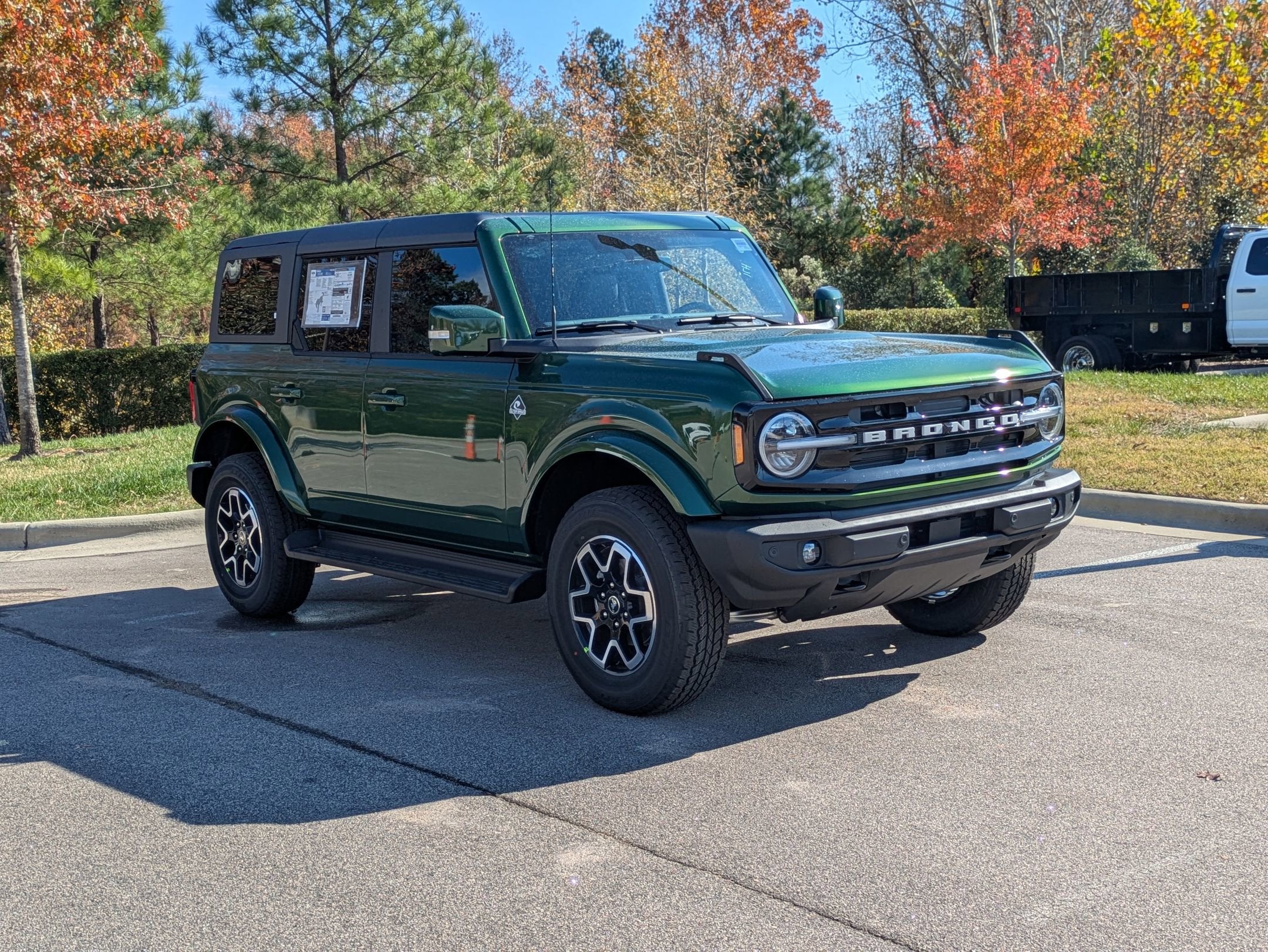 2025 Ford Bronco Outer Banks