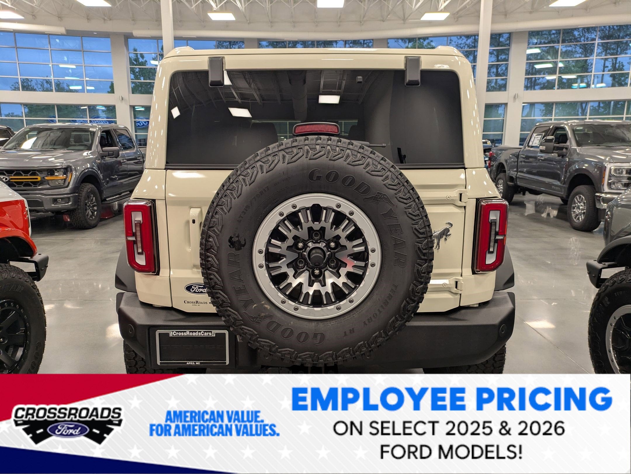 2026 Ford Bronco Outer Banks