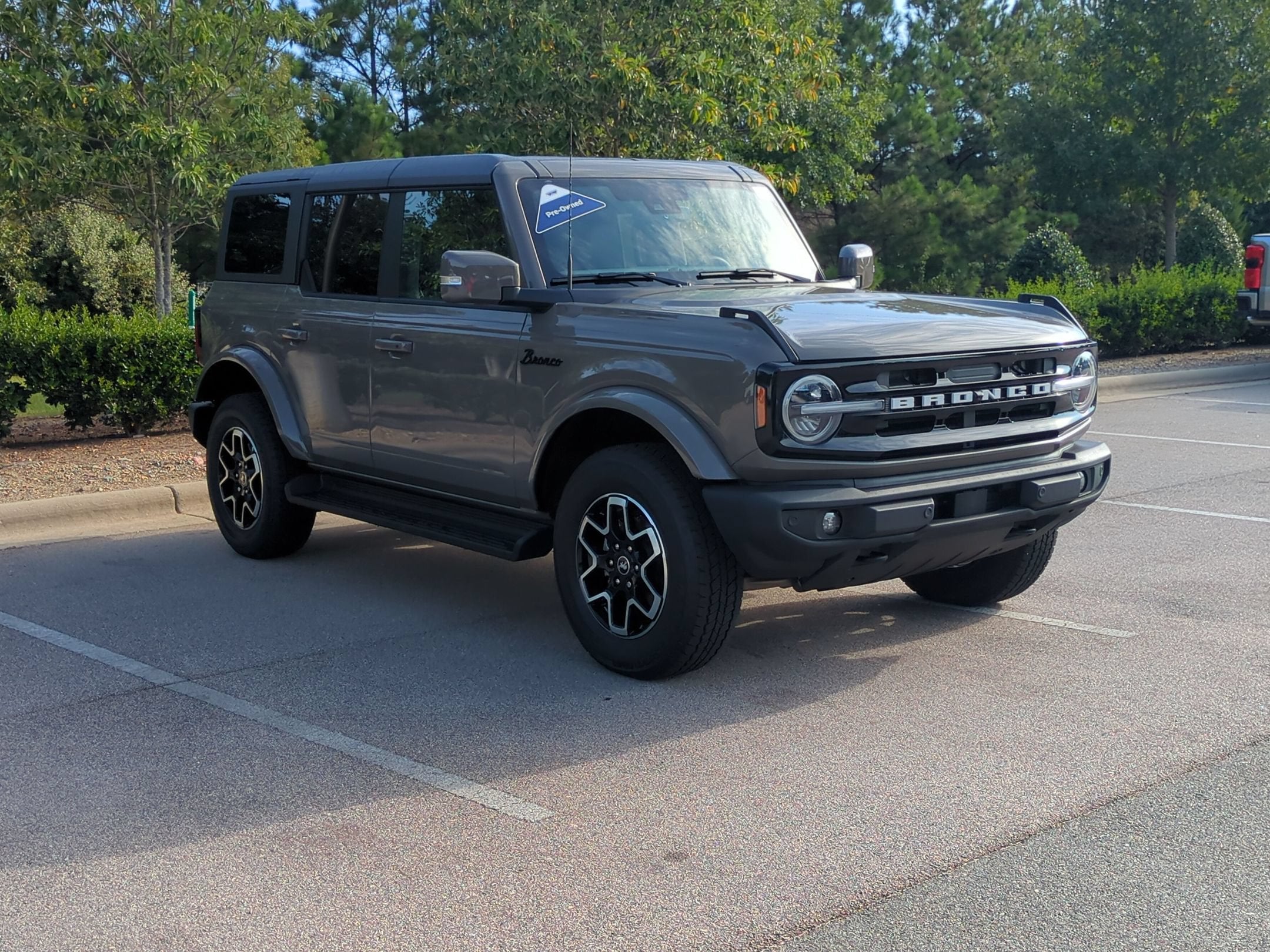 2025 Ford Bronco Outer Banks