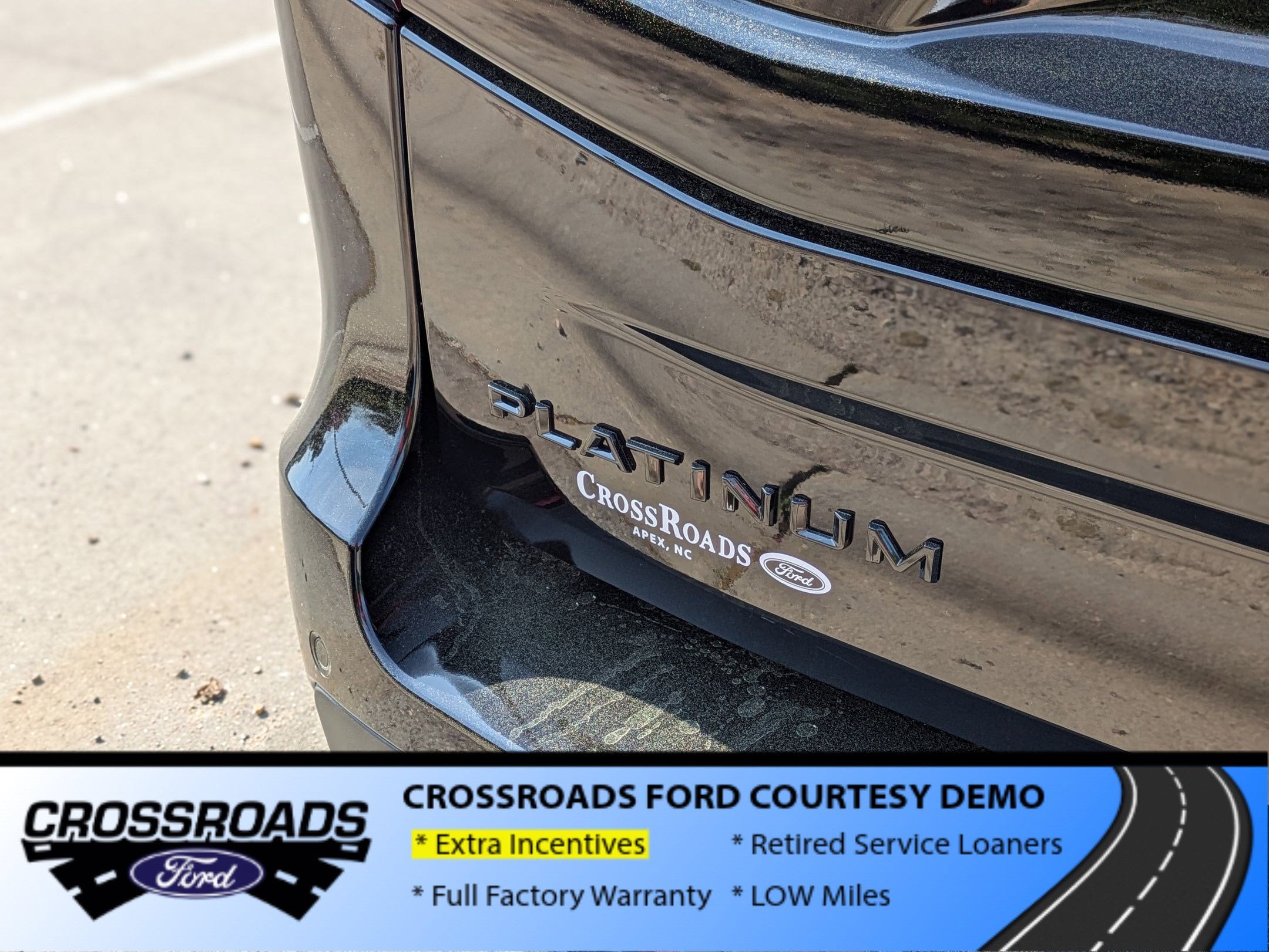 2026 Ford Expedition Max Platinum - Crossroads Courtesy Demo