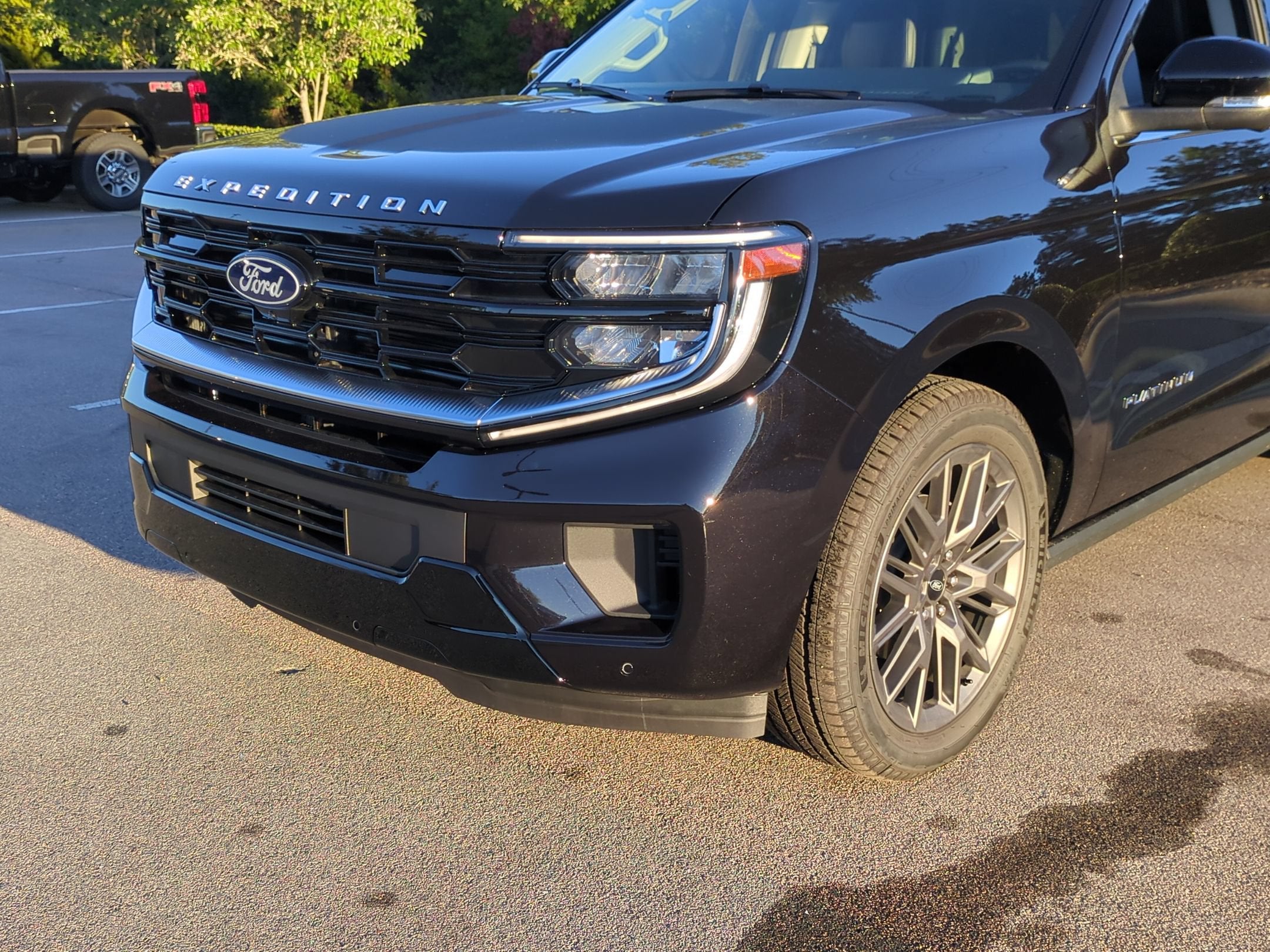2027 Ford Expedition Max Platinum - Crossroads Courtesy Demo