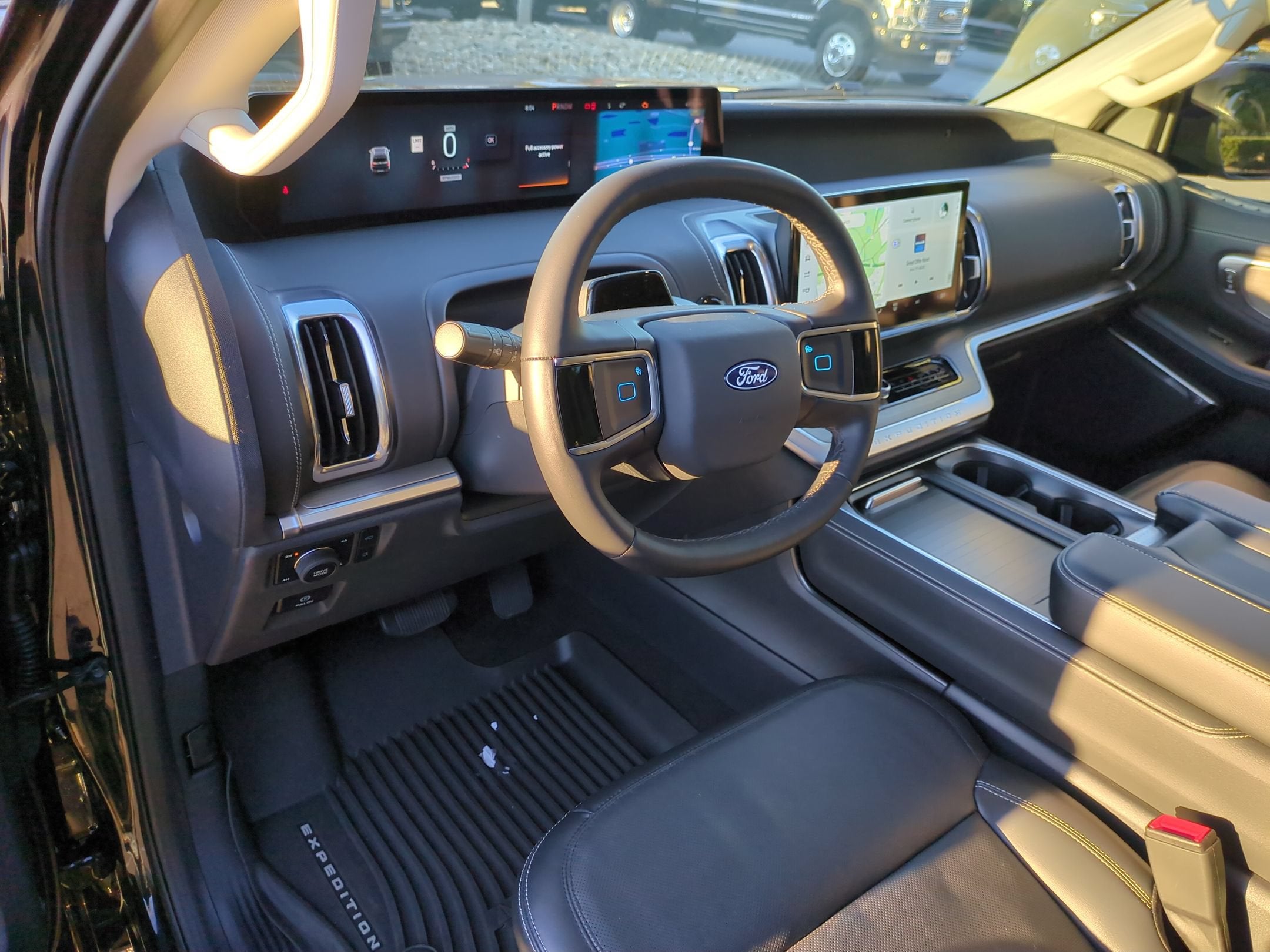 2027 Ford Expedition Max Platinum - Crossroads Courtesy Demo
