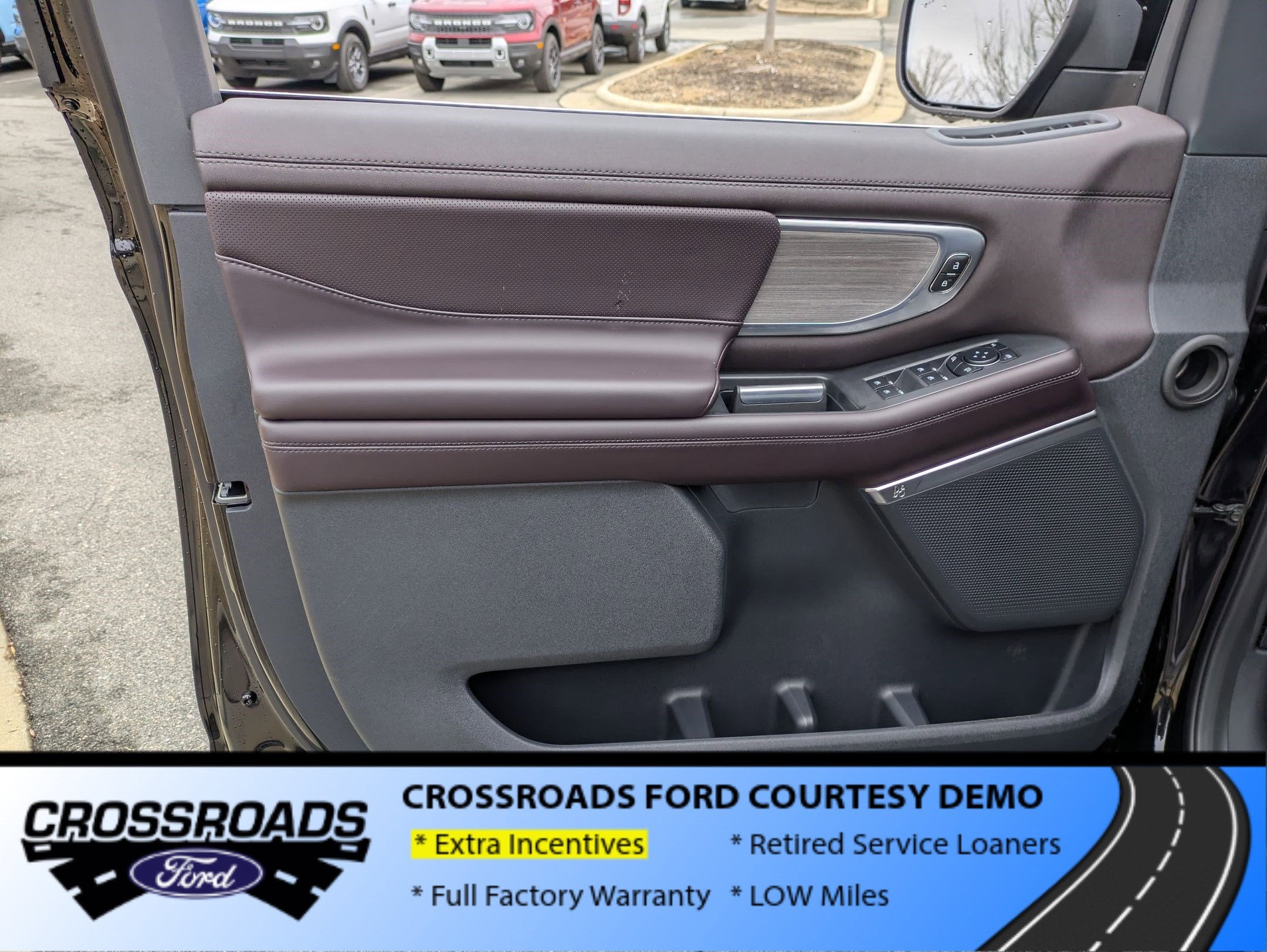 2025 Ford Expedition Max Platinum - Crossroads Courtesy Demo