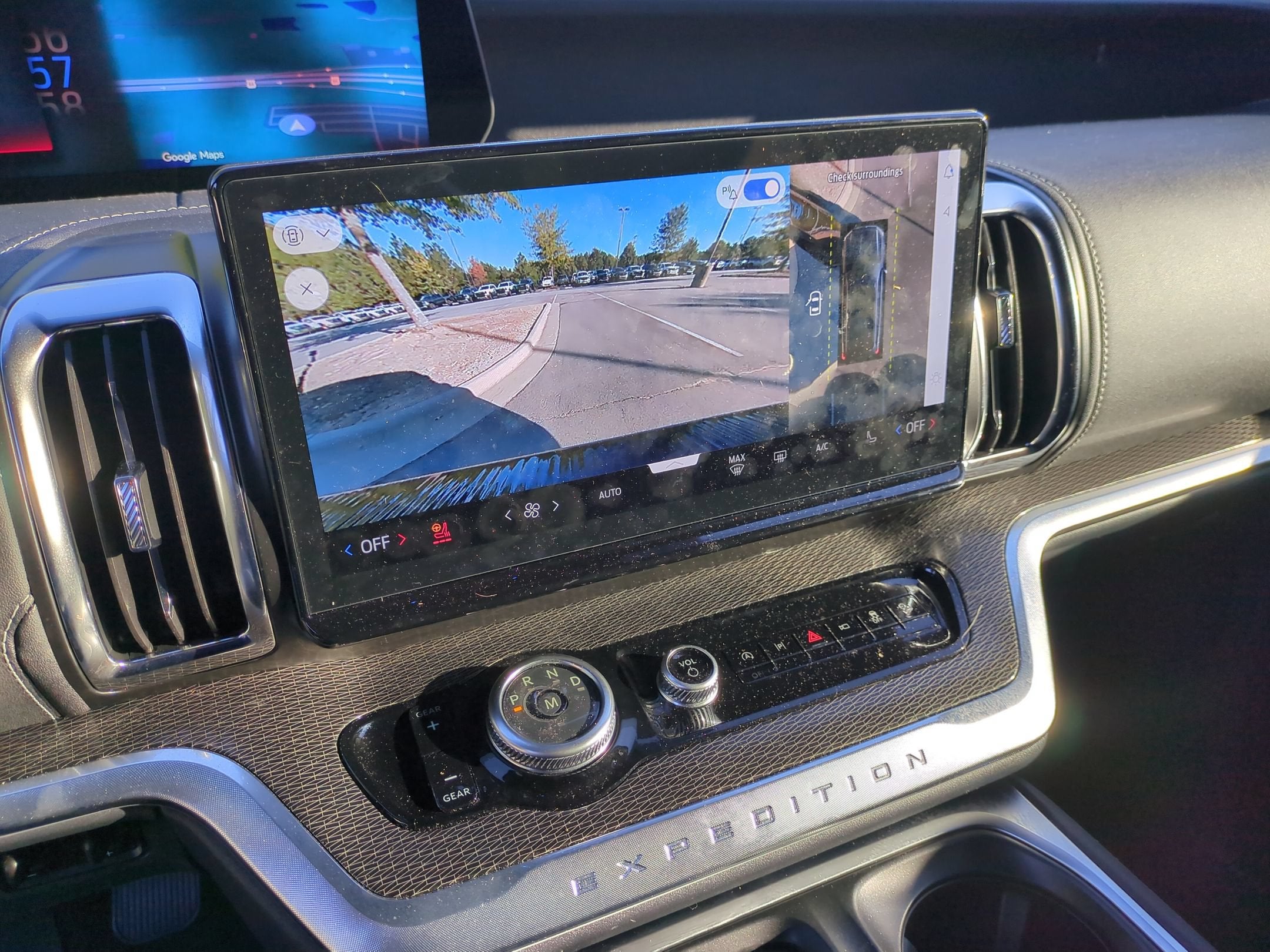 2027 Ford Expedition Max Platinum - Crossroads Courtesy Demo