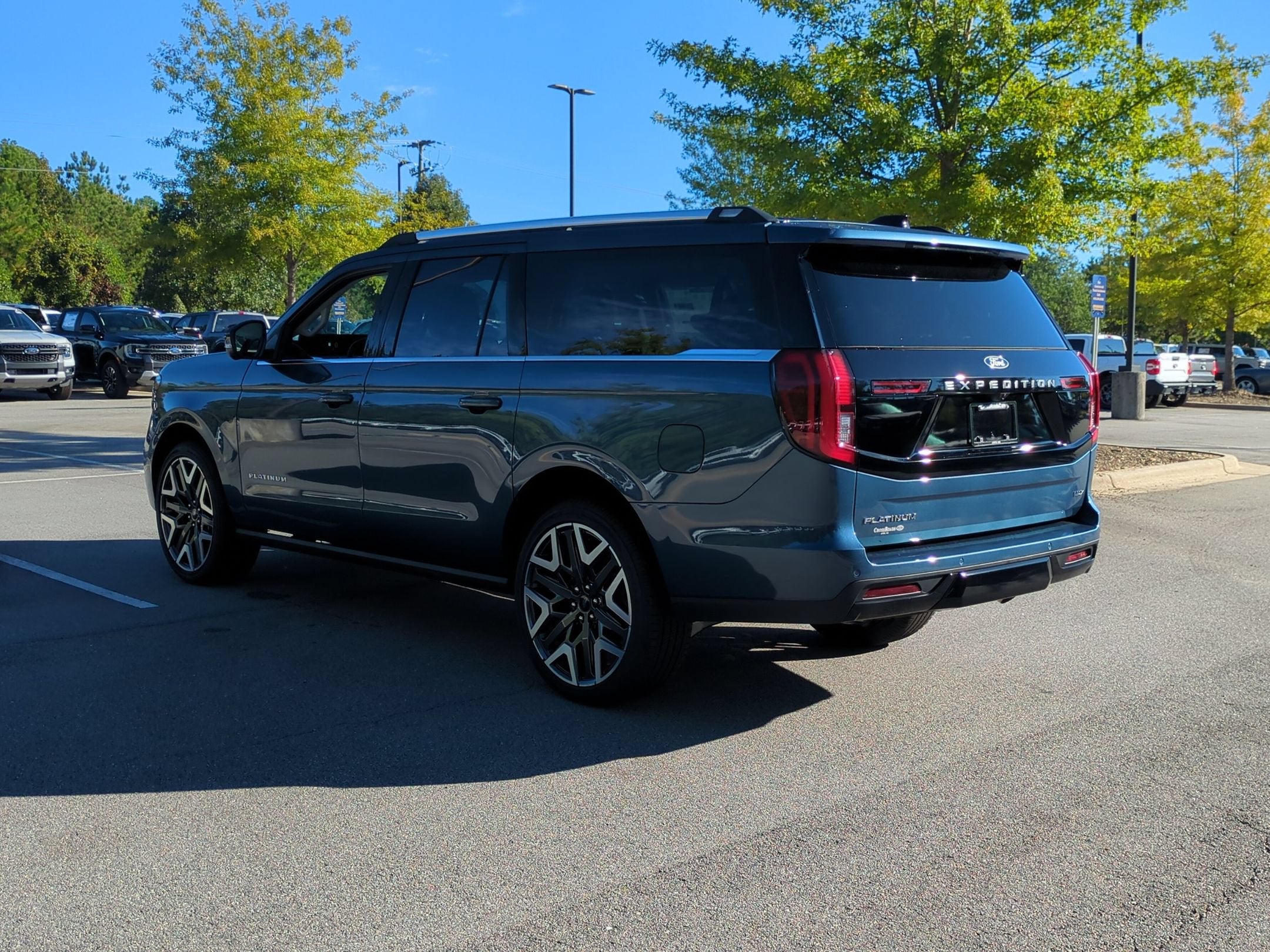 2027 Ford Expedition Max Platinum
