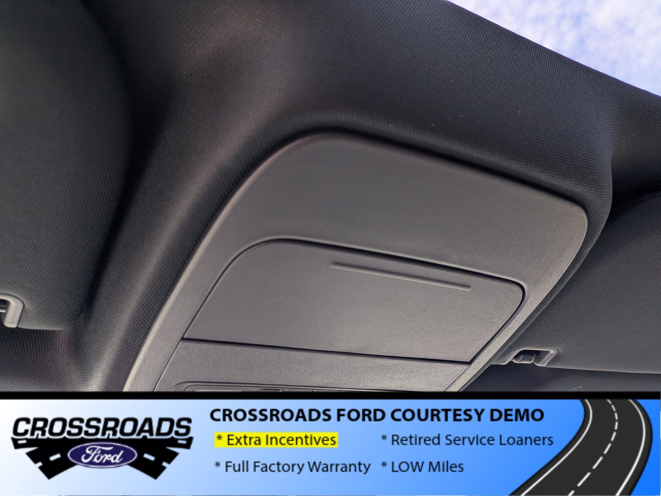 2025 Ford Expedition Max Platinum - Crossroads Courtesy Demo