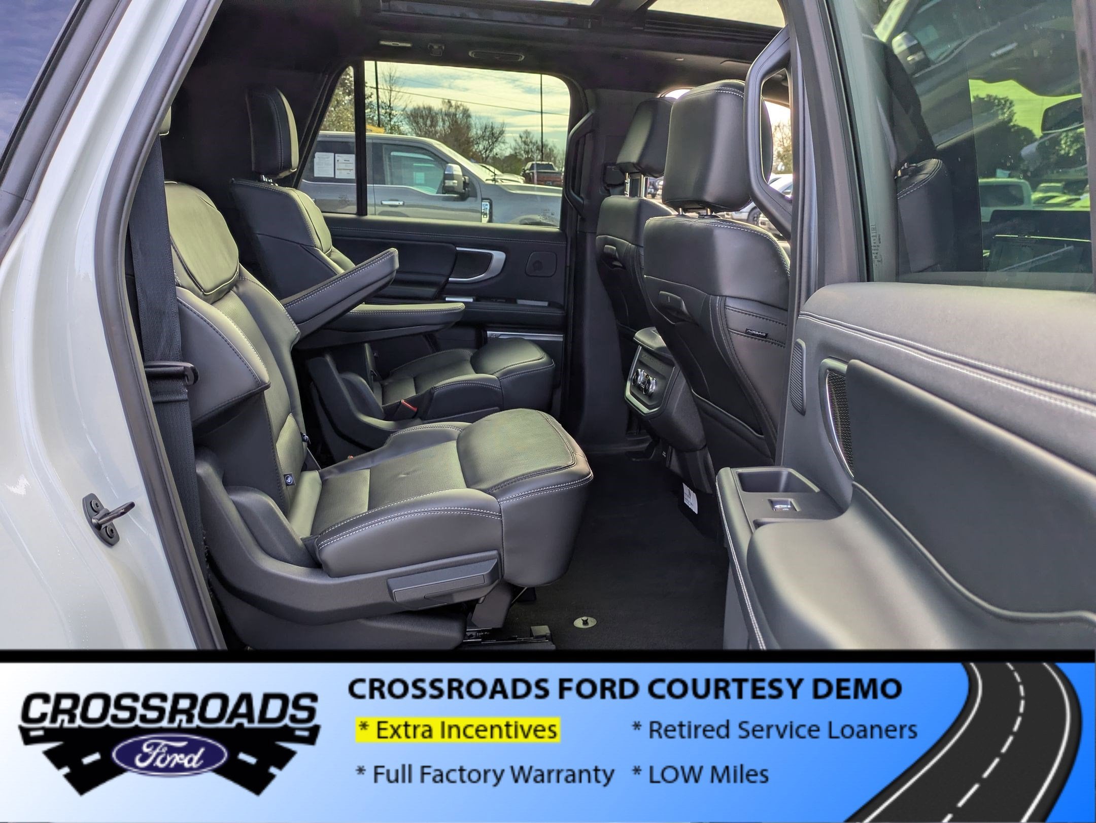 2025 Ford Expedition Max Platinum - Crossroads Courtesy Demo