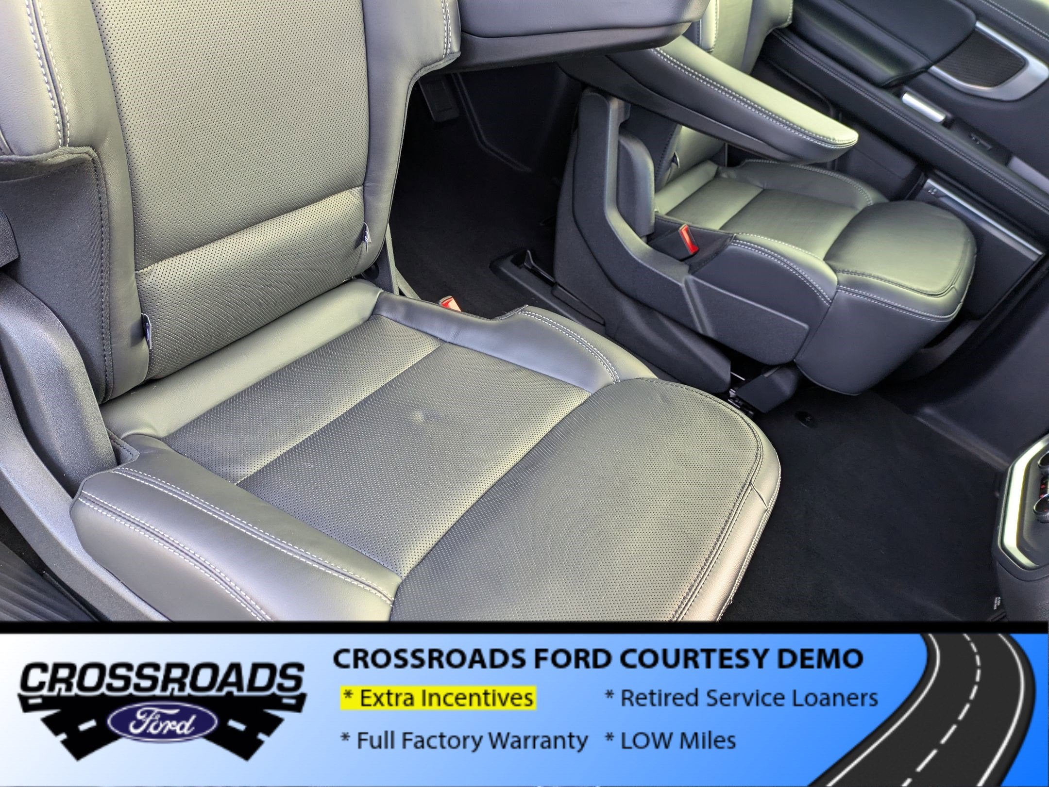 2025 Ford Expedition Max Platinum - Crossroads Courtesy Demo