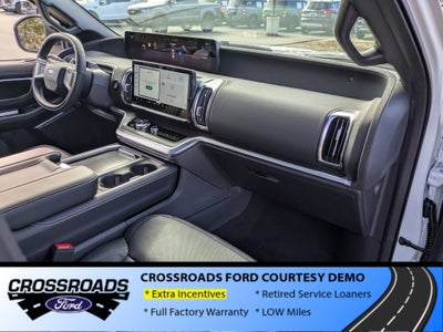 2025 Ford Expedition Max Platinum - Crossroads Courtesy Demo