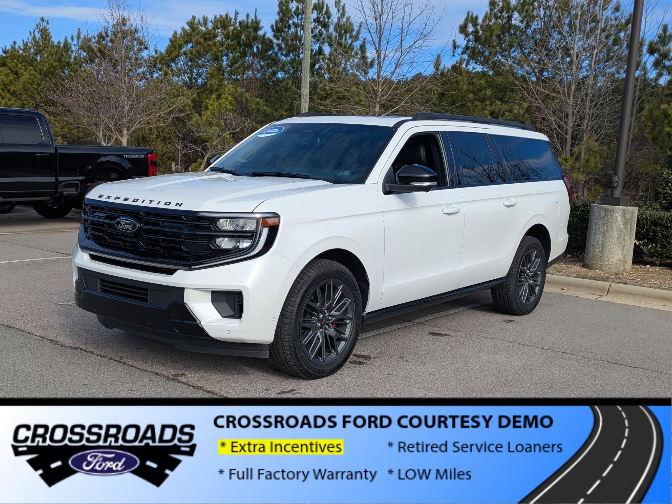 2025 Ford Expedition Max Platinum - Crossroads Courtesy Demo