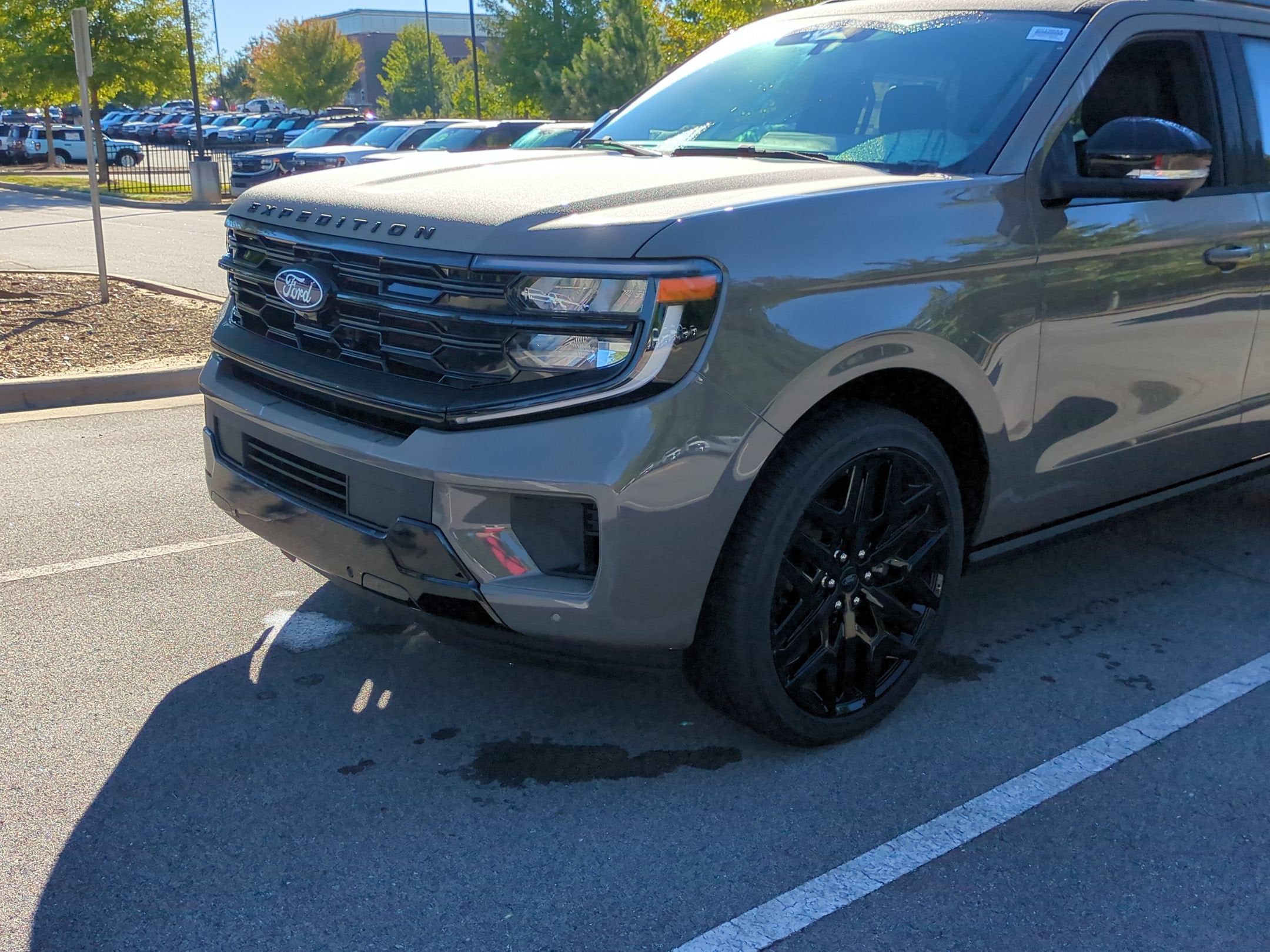 2027 Ford Expedition Max Platinum