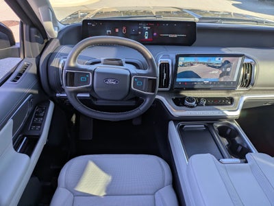 2026 Ford Expedition Max Platinum - Crossroads Courtesy Demo