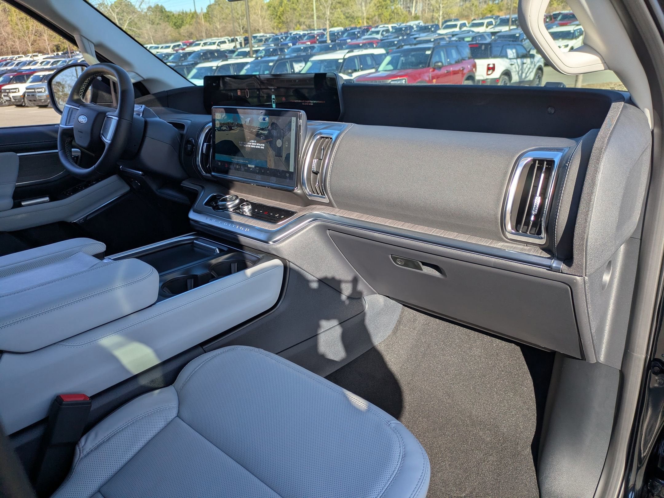 2026 Ford Expedition Max Platinum - Crossroads Courtesy Demo