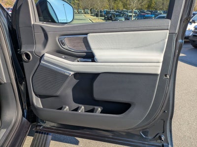 2026 Ford Expedition Max Platinum - Crossroads Courtesy Demo