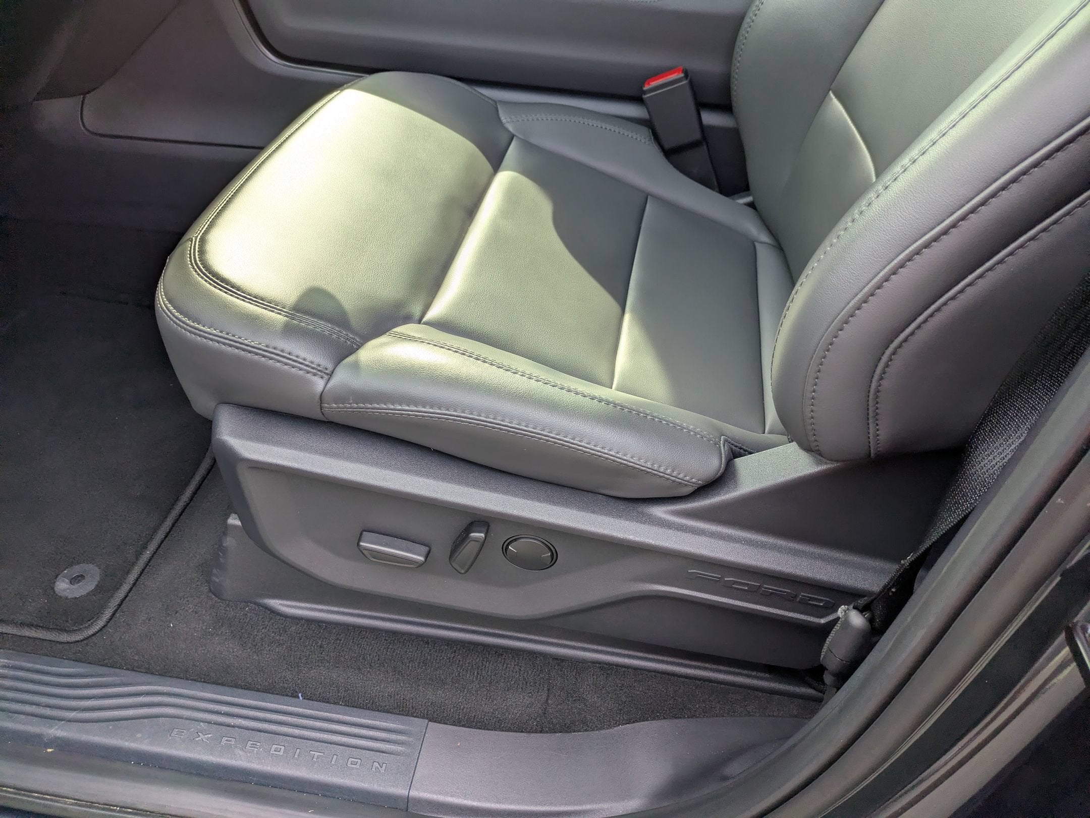 2026 Ford Expedition Active - Crossroads Courtesy Demo