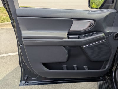 2026 Ford Expedition Active - Crossroads Courtesy Demo