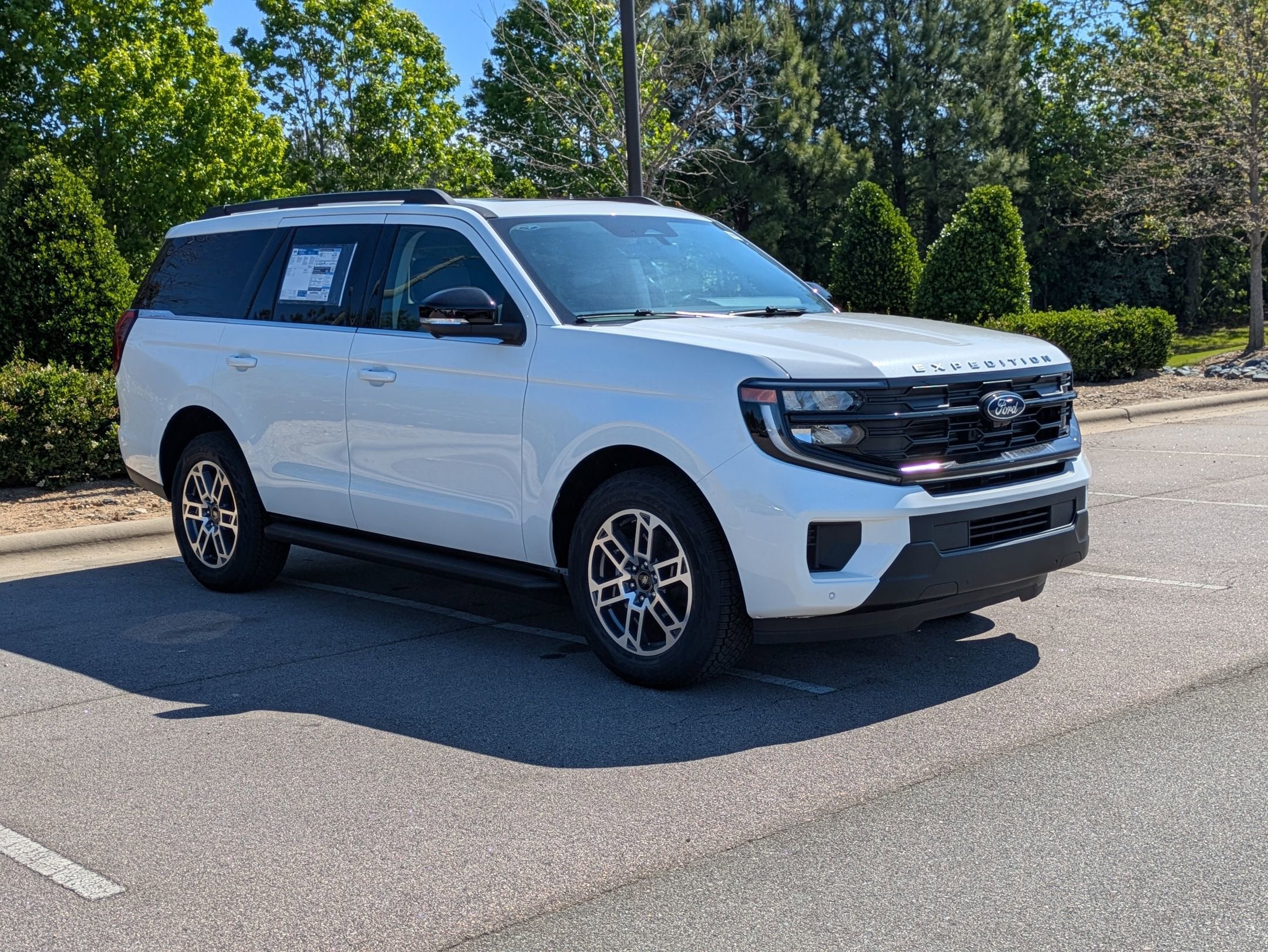 2026 Ford Expedition Active