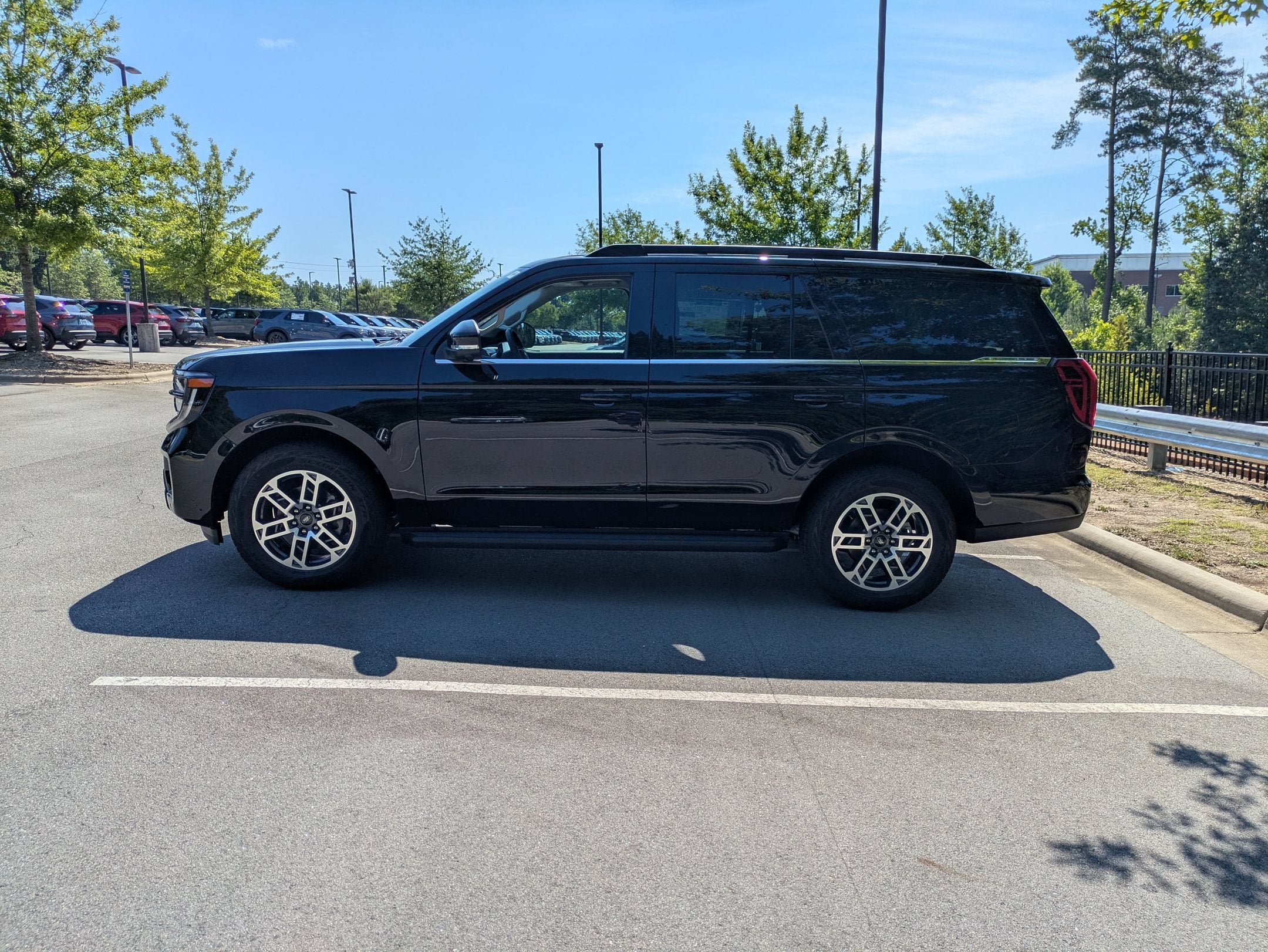 2026 Ford Expedition Active