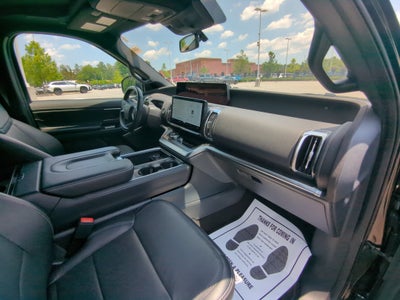 2025 Ford Expedition Platinum