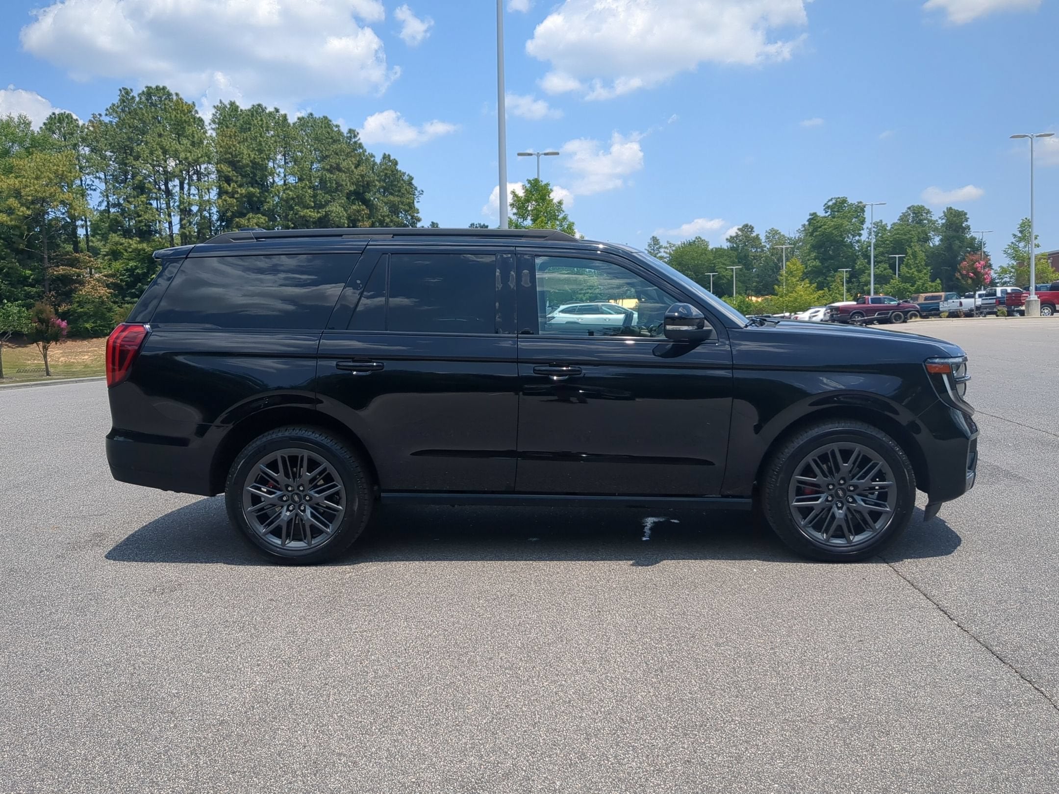 2025 Ford Expedition Platinum