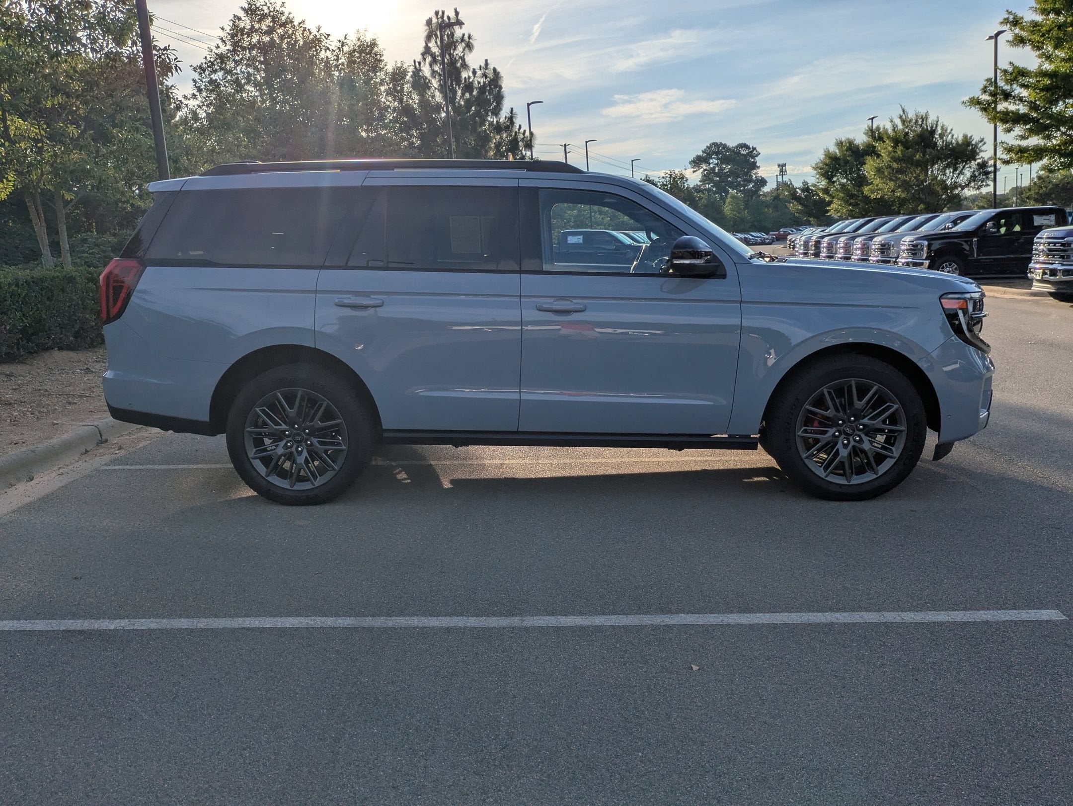 2025 Ford Expedition Platinum