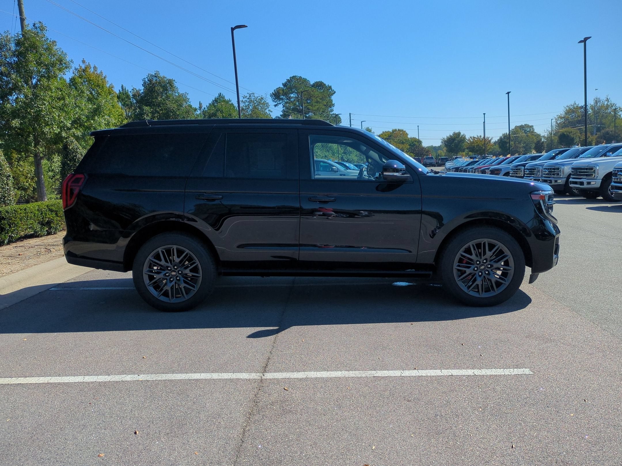 2025 Ford Expedition Platinum