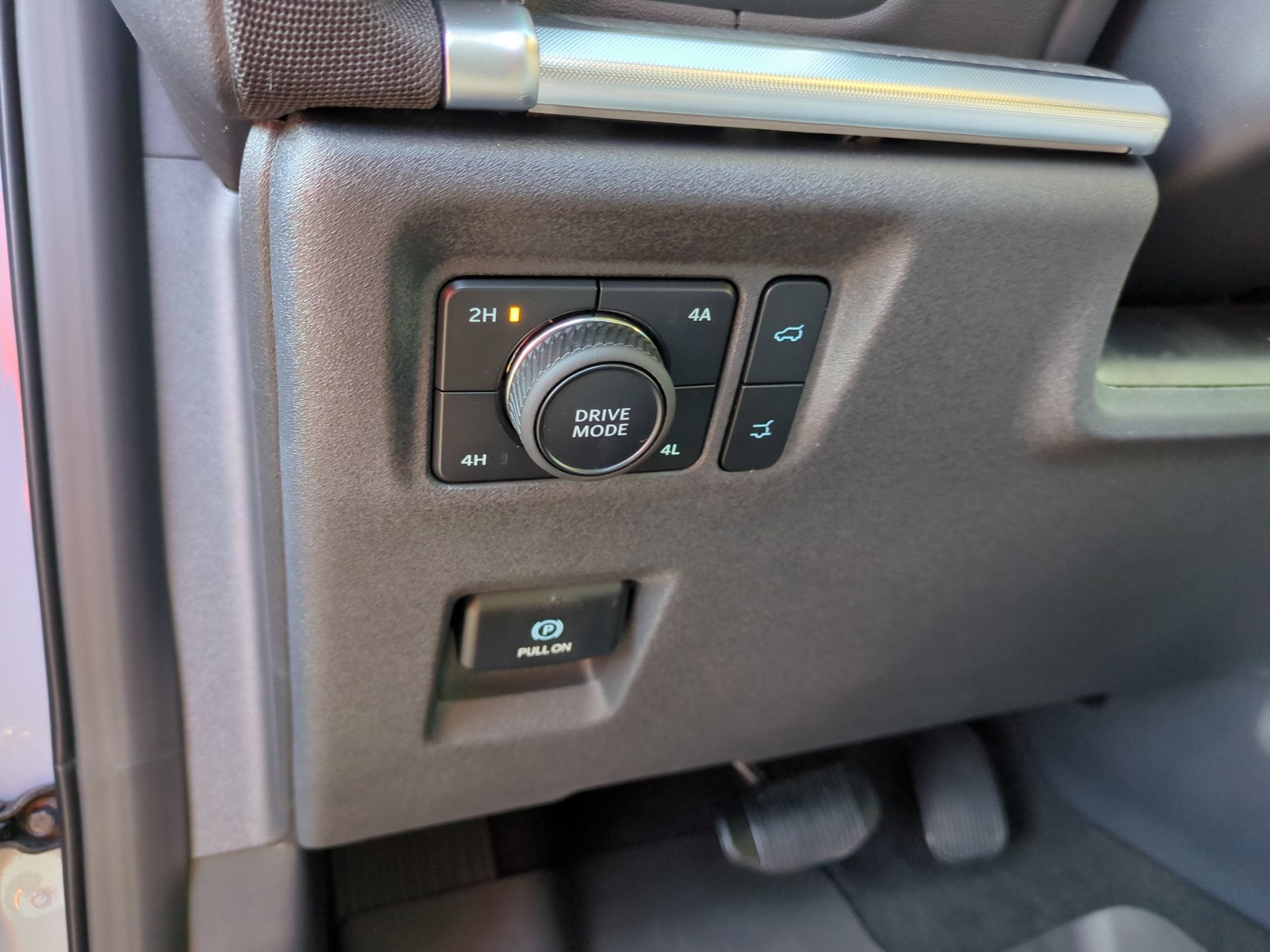 2026 Ford Expedition Platinum - Crossroads Courtesy Demo