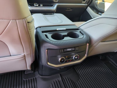2026 Ford Expedition Platinum - Crossroads Courtesy Demo