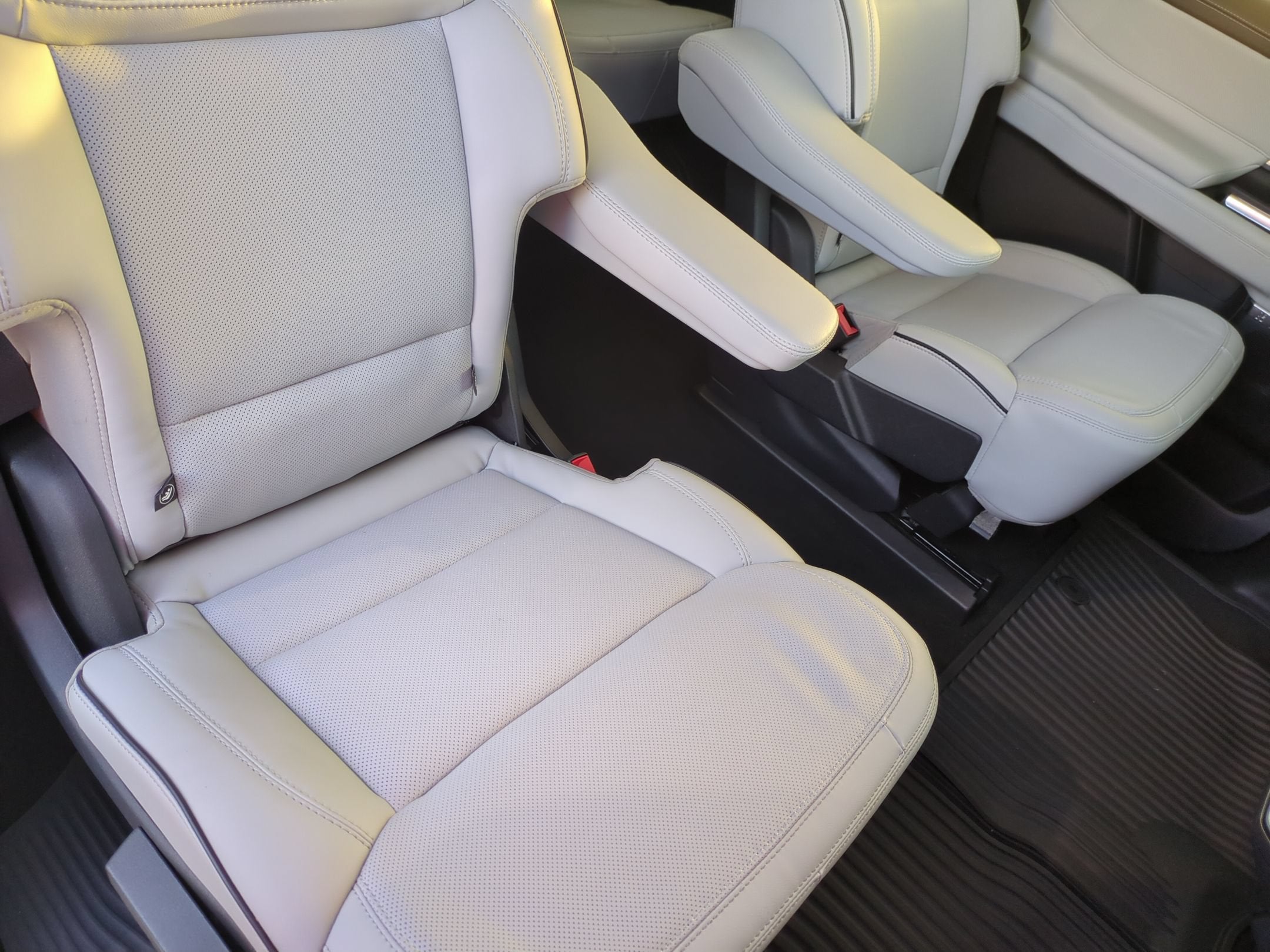 2026 Ford Expedition Platinum - Crossroads Courtesy Demo