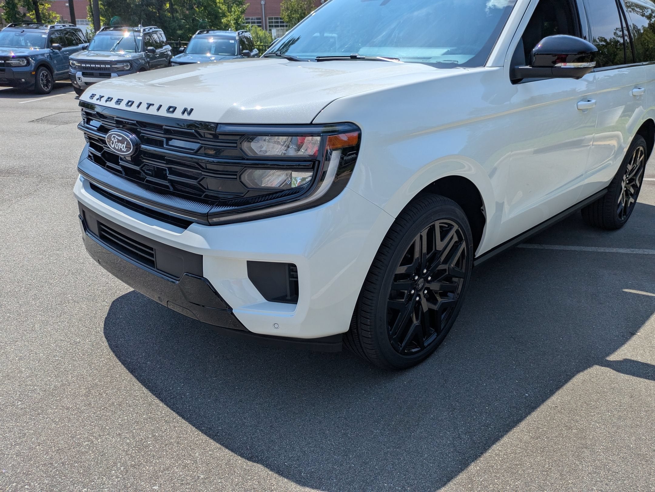 2027 Ford Expedition Platinum